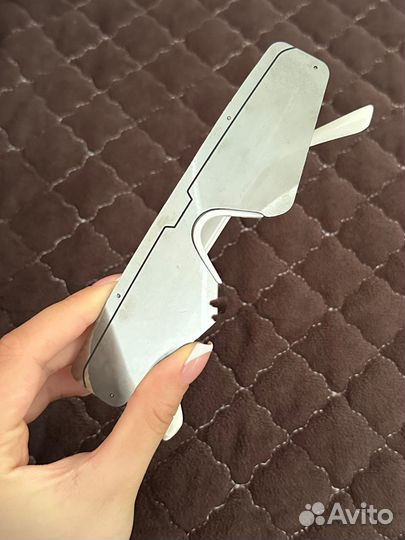 Солнцезащитные очки стильные