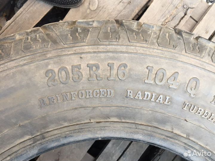 Vredestein ArcTrac 205 R16 104Q