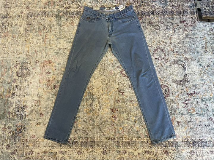 Джинсы мужские