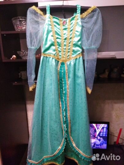 Детская одежда и обувь для девочек