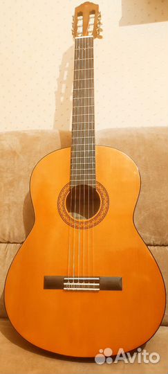 Гитара yamaha c40