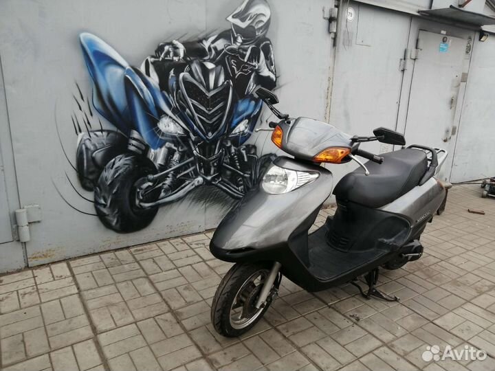 Suzuki GSX R 600 K8