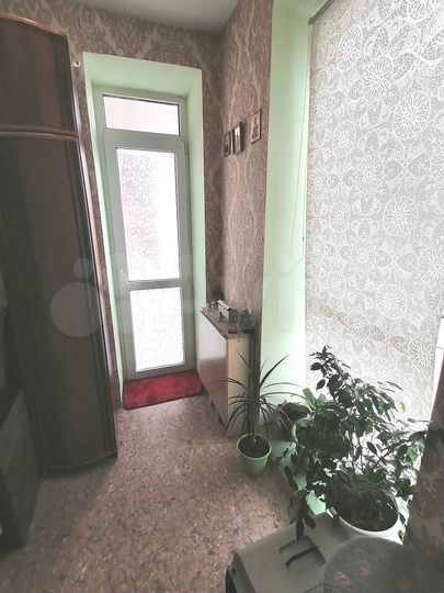 4-к. квартира, 82 м², 3/4 эт.