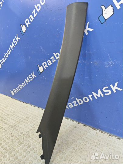 Обшивка стойки лобового стекла левая Renault