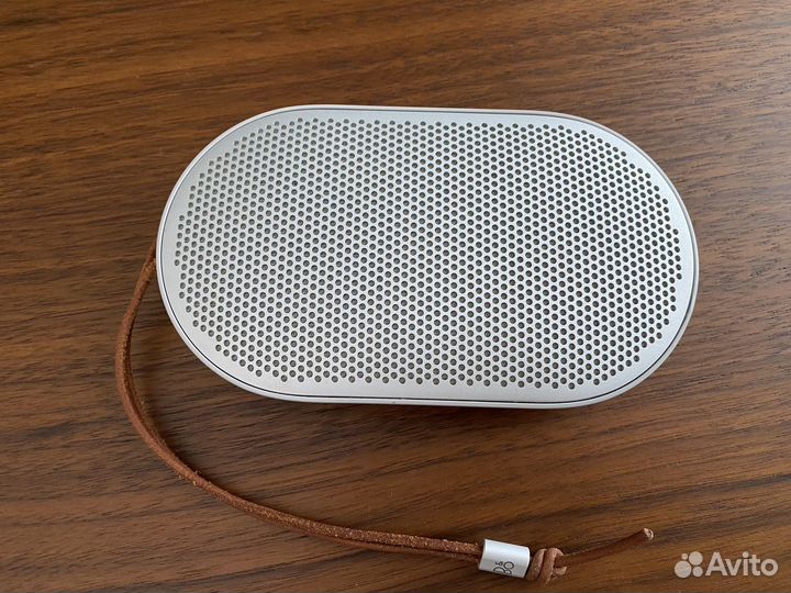 Bang & Olufsen Beoplay P2