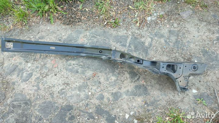 Лонжерон передний правый Skoda Octavia A5