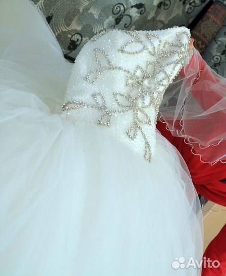 Пышное платье для невесты-принцессы