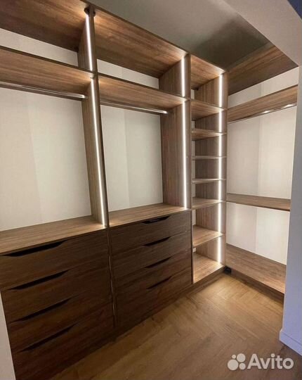 Красивый гардероб