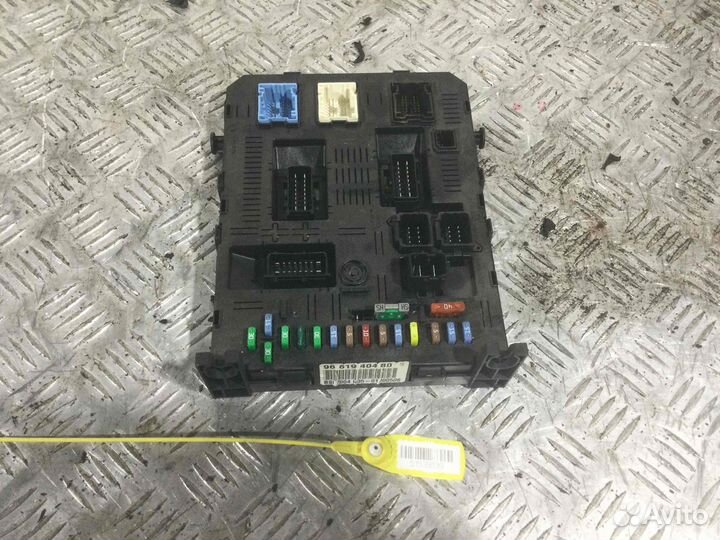 Блок предохранителей для Peugeot-Citroen C5 1