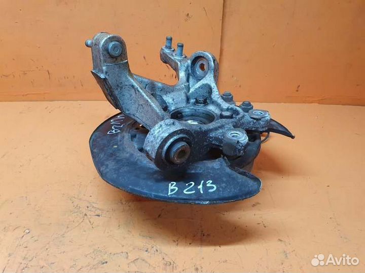 Кулак поворотный задний правый Acura Rdx TB1 2.3