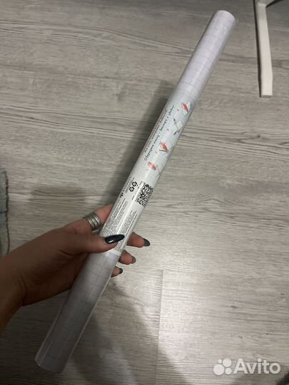 Самоклеющаяся пленка для книг