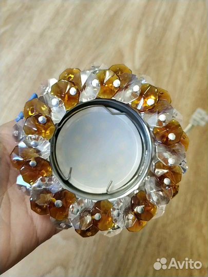 Светильник встраиваемый