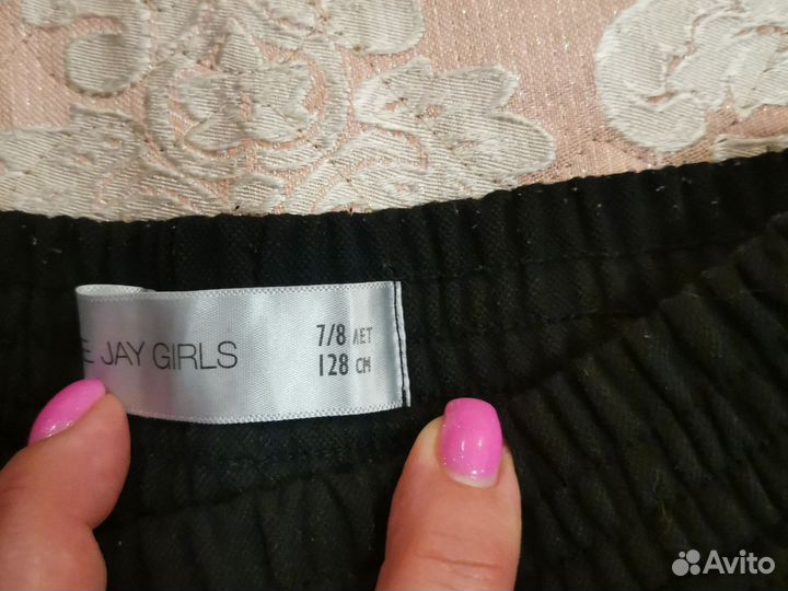 Школьные брюки для девочки 134 gloria jeans