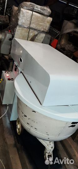 Тестомес на 140 л