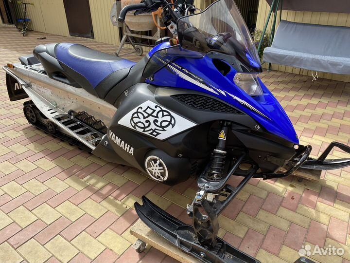 Yamaha nitro продаю