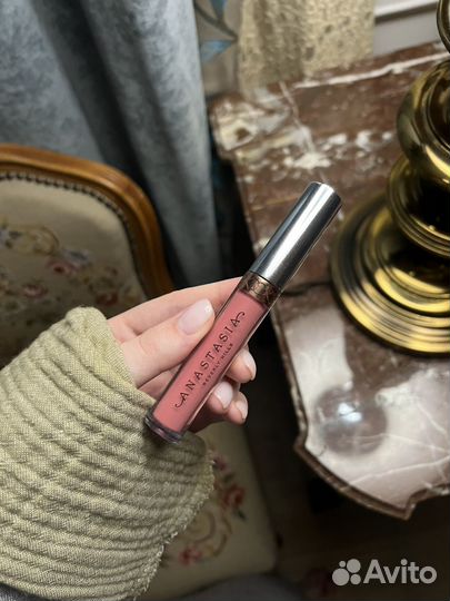 Помада anastasia beverly hills