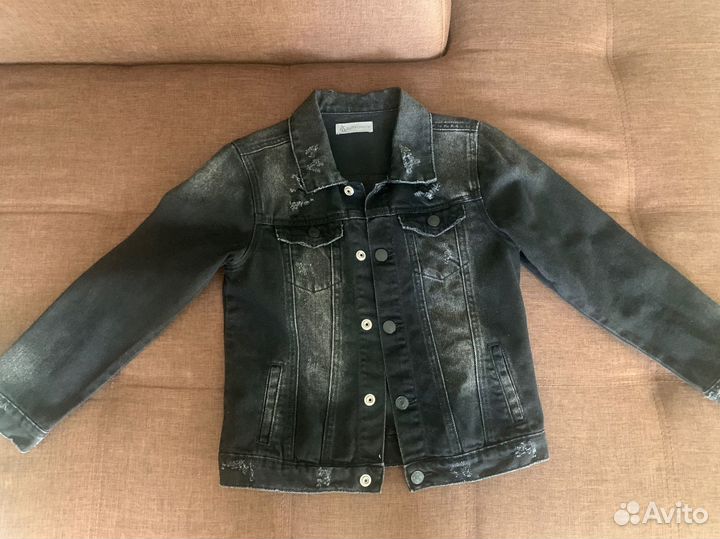 Джинсовая куртка на мальчика