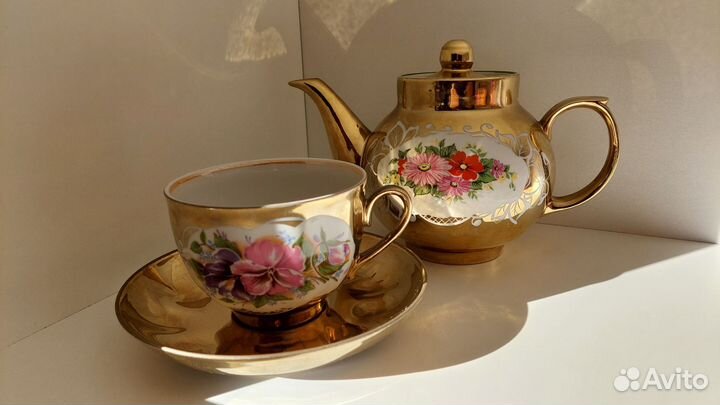 Дулево. Чайные пара и чайник