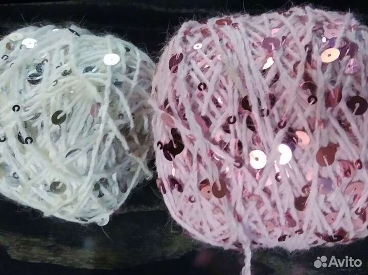 Королевские пайетки на Ангоре (норке100 гр)