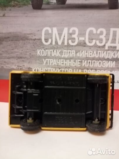 Модель автомобиля смз-С3Д; смз-С1Л