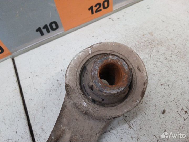 Рычаг передний правый нижний Nissan Skyline HV35