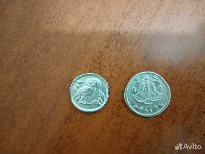 Монеты магнит