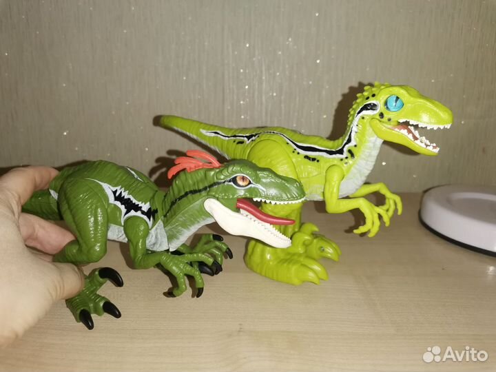 Динозавры zuru