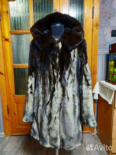 Шуба норковая с капюшоном 44 46