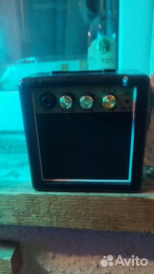 Бас гитара Precision Bass Lex + комбик, джек