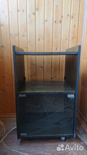 Подставка для аппаратуры