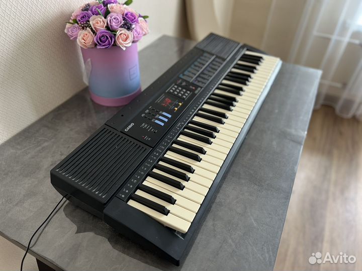 Синтезатор Casio