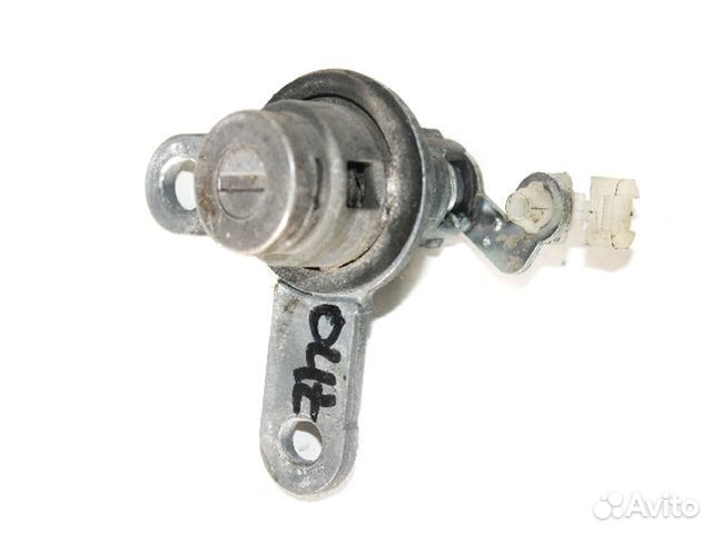 Личинка замка крышки багажника Mitsubishi