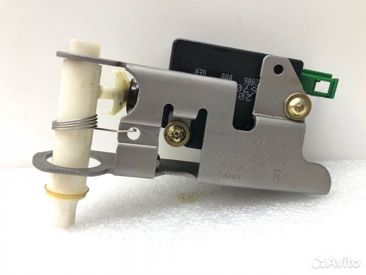 Активатор замка багажника задний правый Land Rover