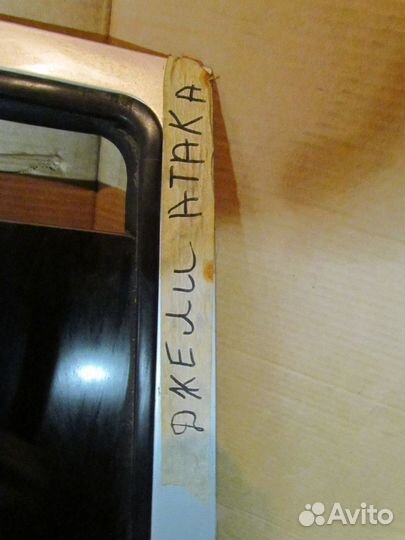 Дверь задняя правая джели отака