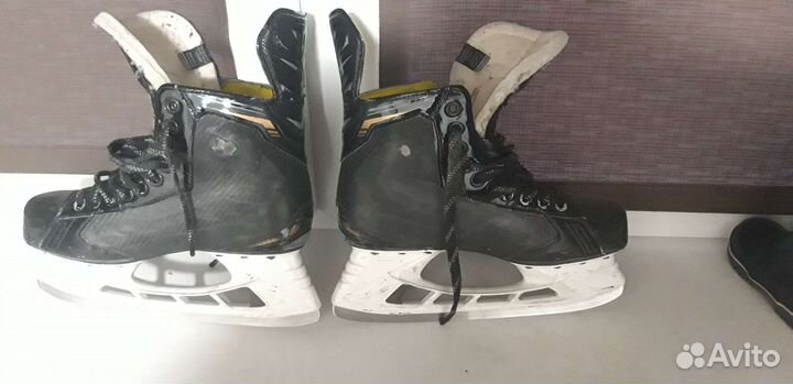 Коньки хоккейные 43 размер