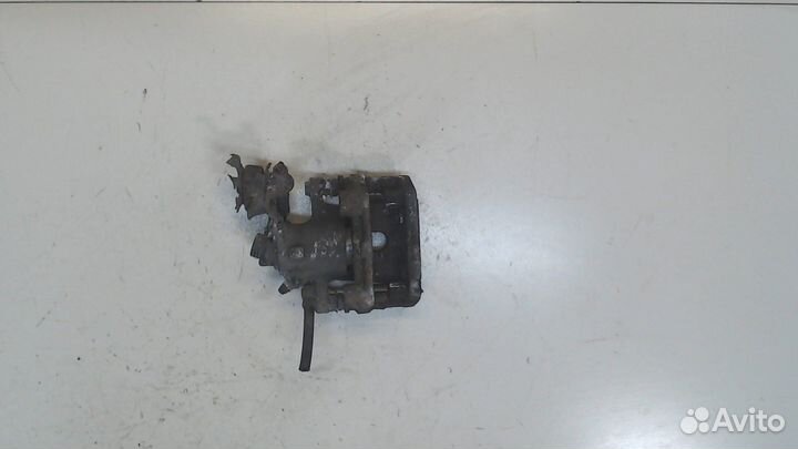 Суппорт Opel Zafira A, 2003