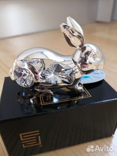 Фигурка с кристаллами swarovski Заяц