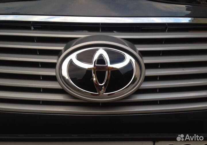 Стеклянная эмблема Toyota стекло в решетку O1QK9