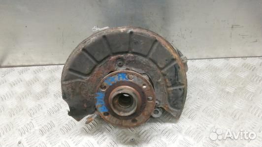 Ступица передняя правая volkswagen passat B6 (BDN1