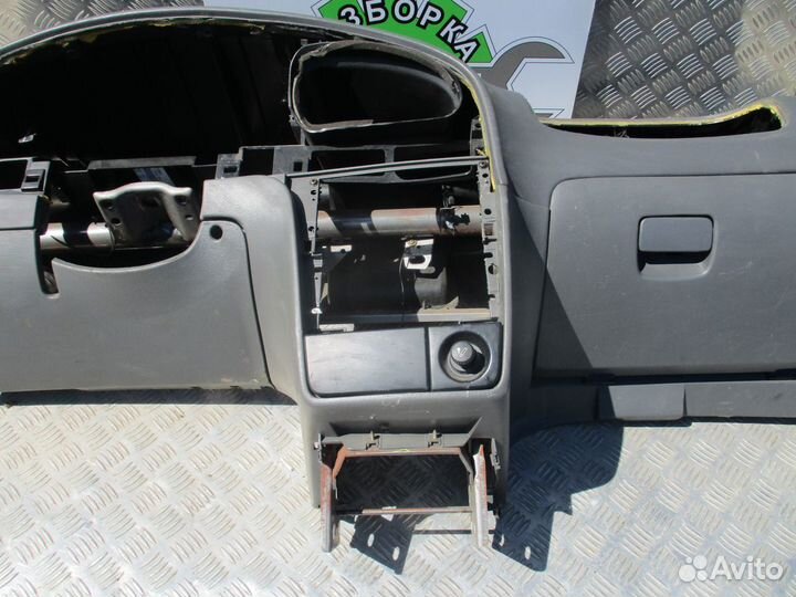 Торпедо Kia Spectra 2006г