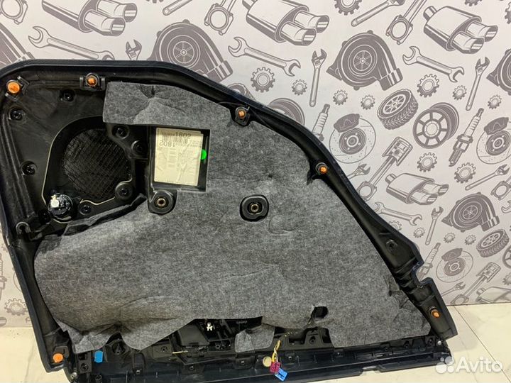 Обшивка двери задняя правая Mercedes E W212