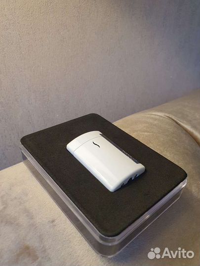 Зажигалка S.T.Dupont