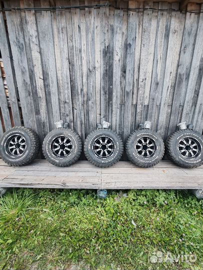 BFGoodrich Mud-Terrain T/A км2 245/75 R16