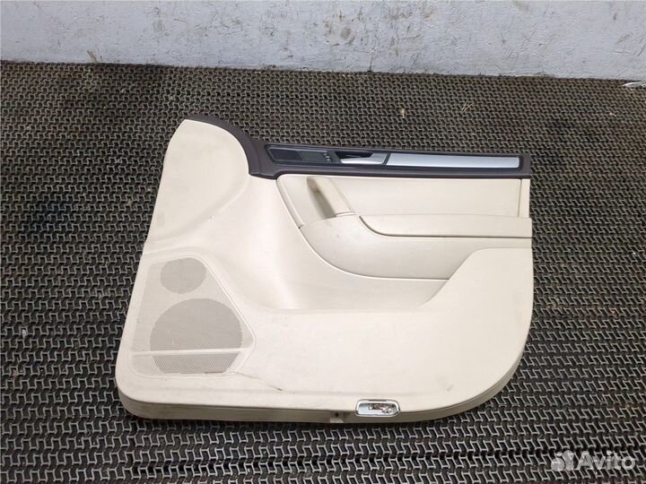 Дверная карта Volkswagen Touareg, 2011