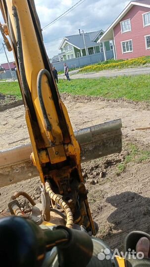 Трактор экскаватор погрузчик JCB 4CX в, Тосно