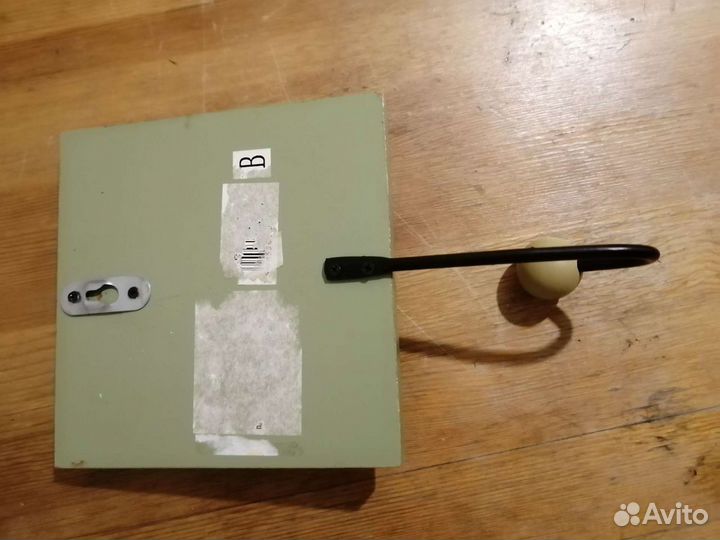 Винтажная вешалка - крючок