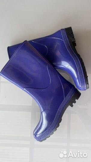 Резиновые сапоги женские