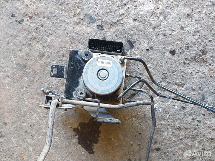 Hyundai Solaris блок абс Kia Rio насос абс G4FC 20