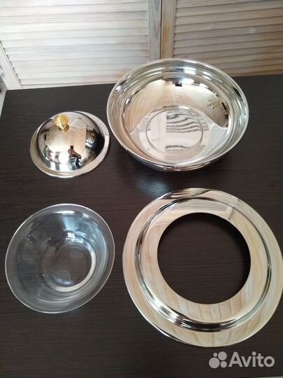 Икорница с ёмкостью для льда и крышкой