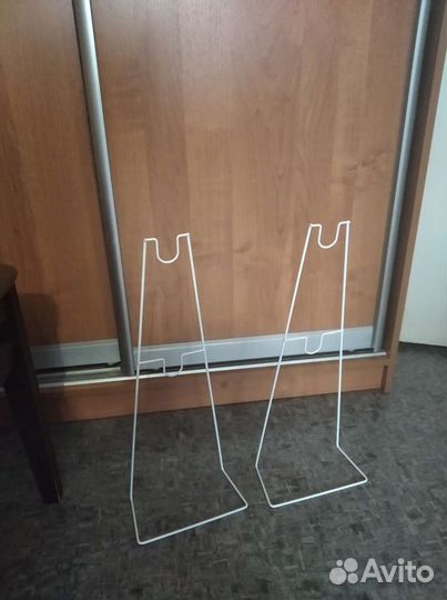 Подставка для линейной лампы